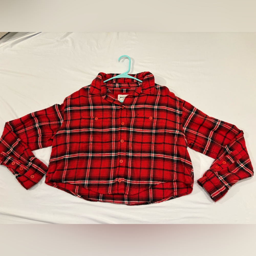 American Eagle Outfitters Red Plaid cropped Shirt